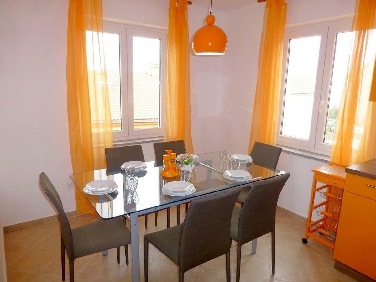 Apartments Kvesic Сило Экстерьер фото